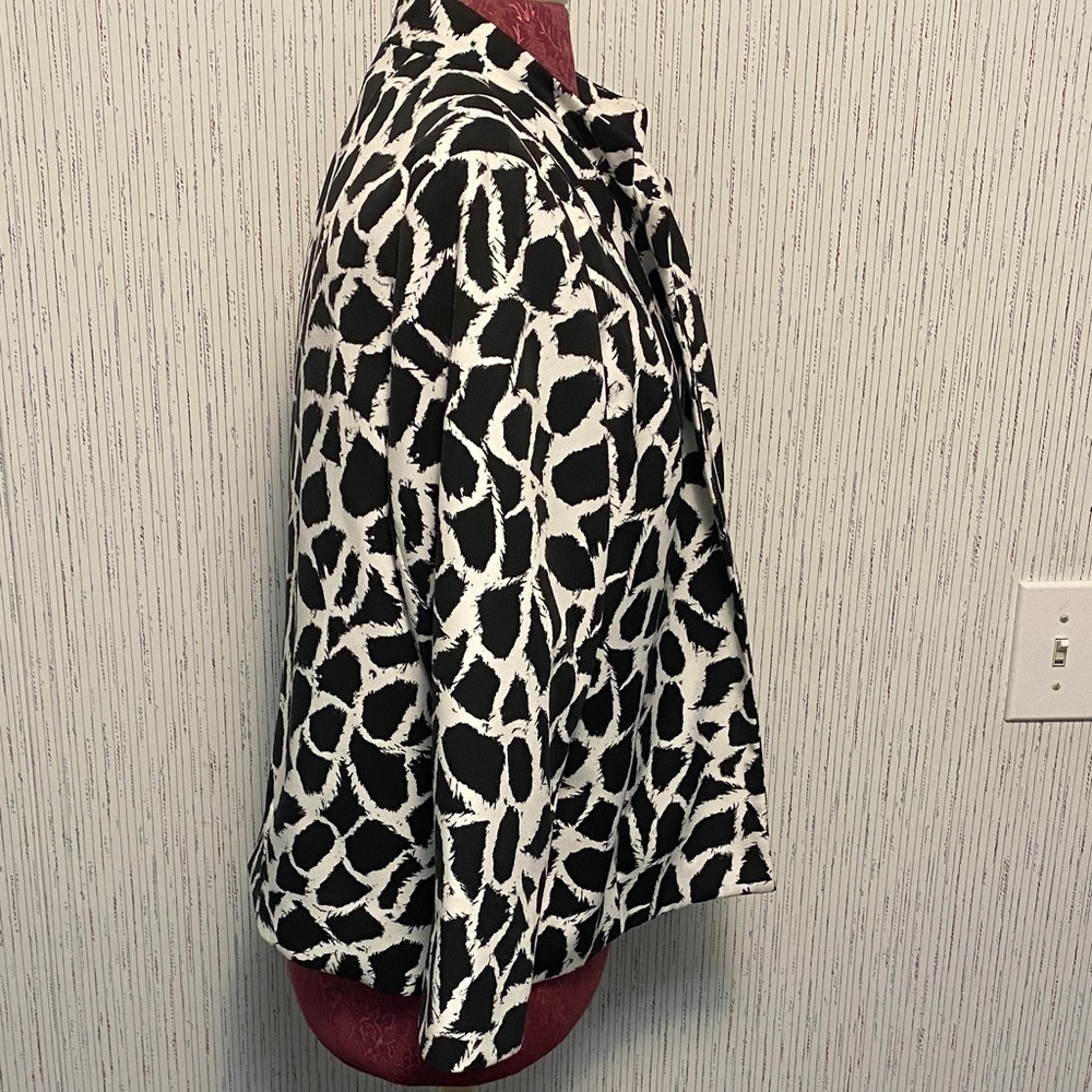 Kim Rogers Black & White Biker Punk Animal Print Teacher Classic Size 12 Blazer - Picture 2 of 7